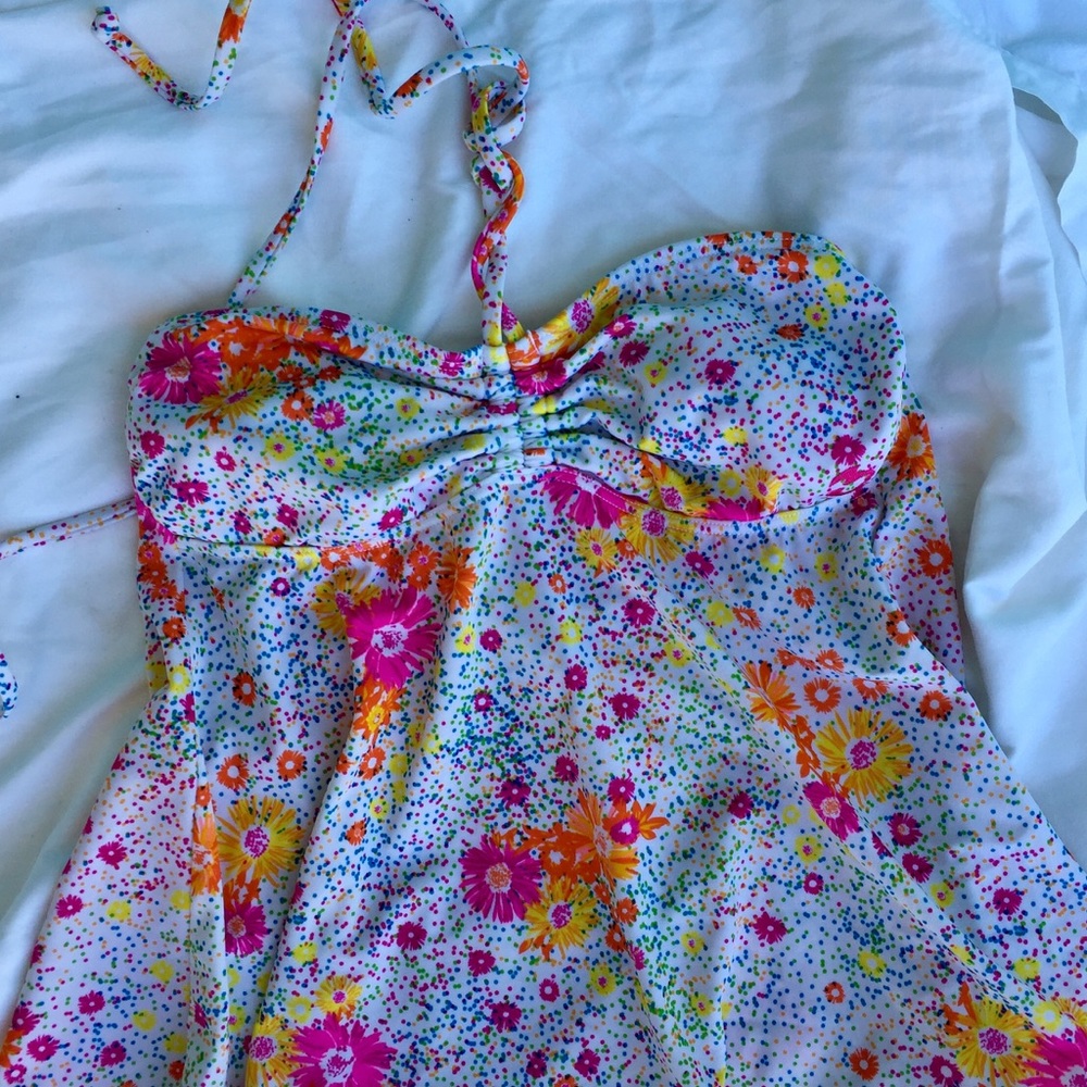 Billabong Swim Top Size Medium